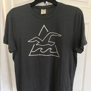 Hollister Men’s Tee